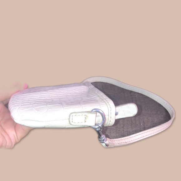 Liz Clairborne Croc Print Mini Bag - Picture 9 of 10